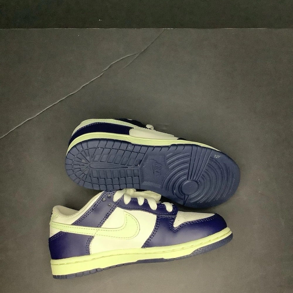 Nike Kids Sneakers - Blue and Green dunks
